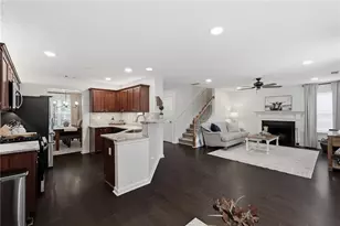 210 Franklin St, Braselton, GA 30517 - Photo 9
