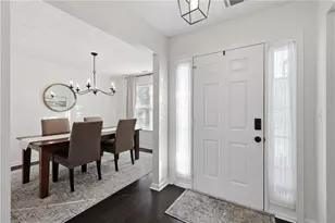 210 Franklin St, Braselton, GA 30517 - Photo 3