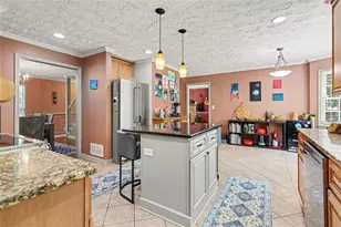 215 Hampton Woods Dr, Fayetteville, GA 30215 - Photo 13
