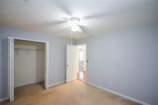 1942 Ashwood Grove Dr, Snellville, GA 30078 - Photo 13