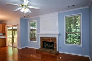 1942 Ashwood Grove Dr, Snellville, GA 30078 - Photo 3