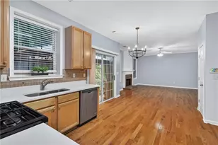 1942 Ashwood Grove Dr, Snellville, GA 30078 - Photo 11