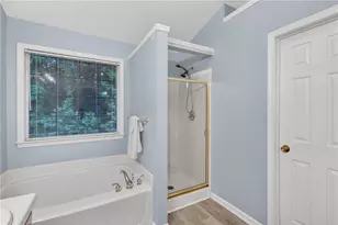 1942 Ashwood Grove Dr, Snellville, GA 30078 - Photo 13