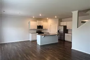 1316 Braselton Vlg Pkwy, Braselton, GA 30517 - Photo 5