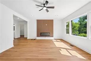 1680 Brewer Blvd SW, Atlanta, GA 30310 - Photo 11