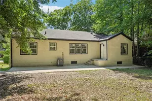 1680 Brewer Blvd SW, Atlanta, GA 30310 - Photo 33