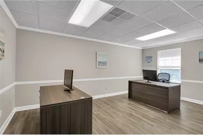 425 E Crossville Road #213, Roswell, GA 30075 - Photo 11