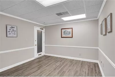 425 E Crossville Road #213, Roswell, GA 30075 - Photo 3