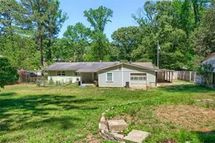 2340 Chestnut Log Loop, Lithia Springs, GA 30122 - Photo 17