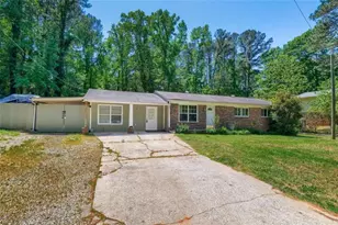 2340 Chestnut Log Loop, Lithia Springs, GA 30122 - Photo 3