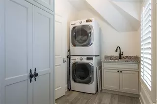 3136 Towerview Dr NE, Atlanta, GA 30324 - Photo 35