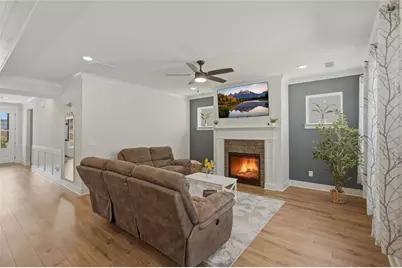 6984 Manchester Drive, Flowery Branch, GA 30542 - Photo 17
