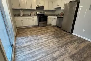 8327 Glenwoods Terrace, Riverdale, GA 30274 - Photo 7