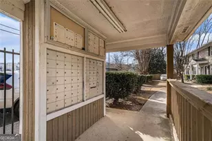 2232 Dunseath Ave, Atlanta, GA 30318 - Photo 15