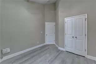 2405 Tenor Ln, Alpharetta, GA 30009 - Photo 33