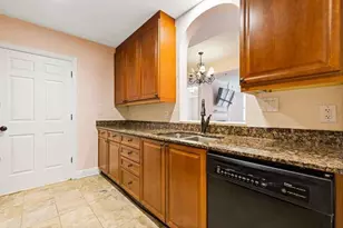 1735 Peachtree St NE, Atlanta, GA 30309 - Photo 17