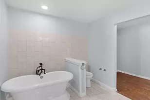 2298 East Lake Dr NE, Conyers, GA 30012 - Photo 35