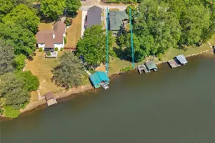 2298 East Lake Dr NE, Conyers, GA 30012 - Photo 5