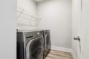 140 Fairview Cir, Roswell, GA 30076 - Photo 21