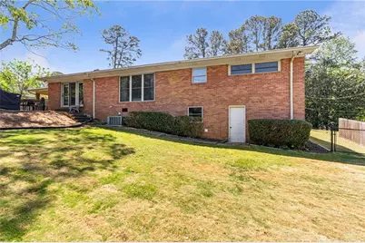 2037 Pine Tree Trail, Gainesville, GA 30501 - Photo 35