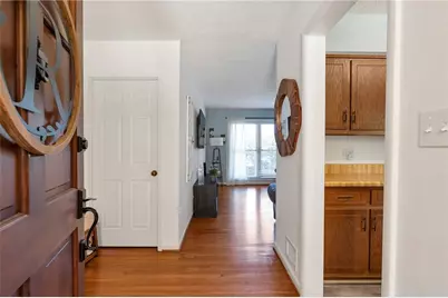 2037 Pine Tree Trail, Gainesville, GA 30501 - Photo 5