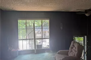 820 Vinton Woods Dr, Forest Park, GA 30297 - Photo 11