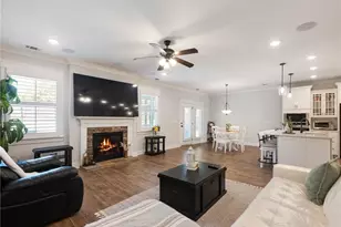 6940 Manchester Dr, Flowery Branch, GA 30542 - Photo 19