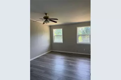 2111 E Piedmont Road, Marietta, GA 30062 - Photo 11