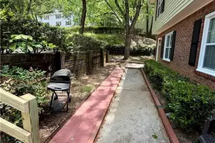 3123 Destin Cir, Snellville, GA 30078 - Photo 3