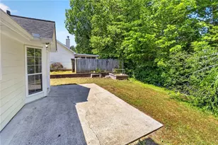 2915 Camelot Woods Dr, Lawrenceville, GA 30044 - Photo 33