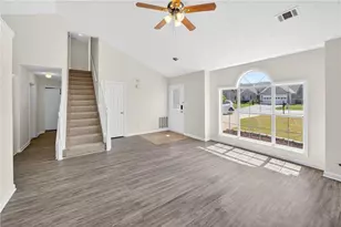 2915 Camelot Woods Dr, Lawrenceville, GA 30044 - Photo 5