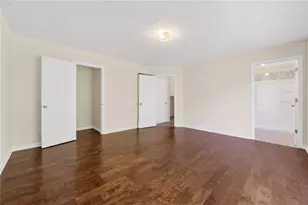 2915 Camelot Woods Dr, Lawrenceville, GA 30044 - Photo 11