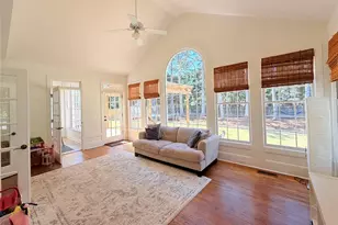 1890 Milfield Cir, Snellville, GA 30078 - Photo 15