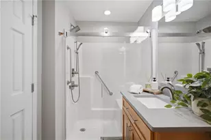 1075 Pine Grove Pointe Dr, Roswell, GA 30075 - Photo 23