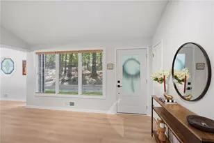 1075 Pine Grove Pointe Dr, Roswell, GA 30075 - Photo 7