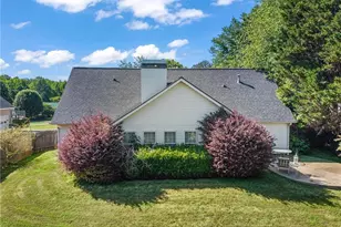 6245 Wilmington Way, Flowery Branch, GA 30542 - Photo 31