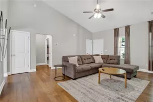 584 Tuxedo Dr, Commerce, GA 30530 - Photo 5