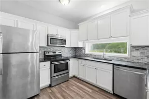 740 Dot Dr, Atlanta, GA 30349 - Photo 11