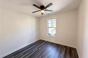 4877 Cooper Farm Dr, Buford, GA 30518 - Photo 13