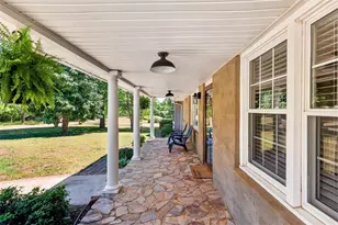 942 Powderbag Creek Rd, Hartwell, GA 30643 - Photo 13