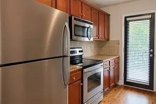48 Peachtree Ave NE, Atlanta, GA 30305 - Photo 9