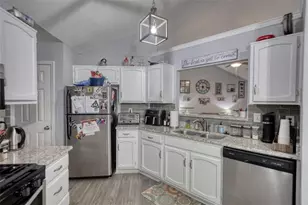 2206 Ridgewood Ct, Conyers, GA 30013 - Photo 13