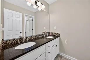 1530 Misty Valley Dr, Lawrenceville, GA 30045 - Photo 25