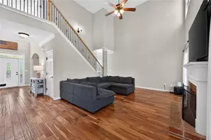 1530 Misty Valley Dr, Lawrenceville, GA 30045 - Photo 9