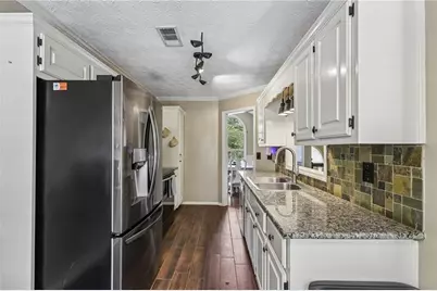 1568 Wynfield Drive, Auburn, GA 30011 - Photo 5