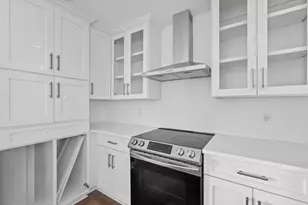 1744 Woodcliff Pl NE, Atlanta, GA 30329 - Photo 13