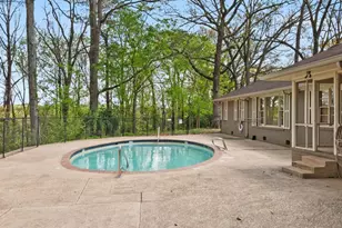 1744 Woodcliff Pl NE, Atlanta, GA 30329 - Photo 31