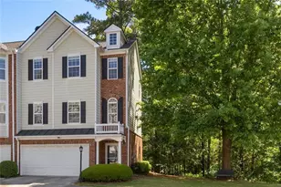 446 Sandtrap Ln, Sugar Hill, GA 30518 - Photo 7