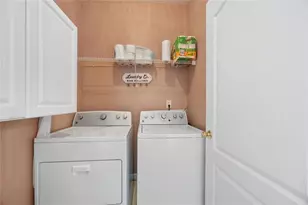 446 Sandtrap Ln, Sugar Hill, GA 30518 - Photo 15