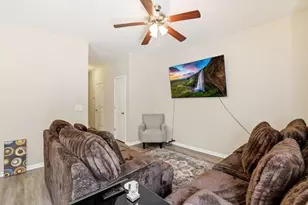 3047 Bonnes Dr, Lithonia, GA 30038 - Photo 11